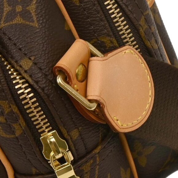 Louis Vuitton Monogram Reporter PM Shoulder Bag - Picture 5 of 10